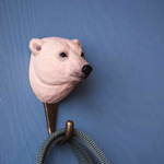 Crochet sculpté à la main Ours polaire 