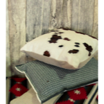 Coussin 50X50 peau de vache et lin Abondance - Angel des Montagnes