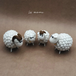 Grand bélier boule blanc 12 cm en feutrine