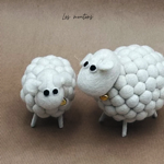 Grand mouton boule blanc 12 cm en feutrine