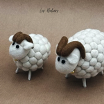 Grand bélier boule blanc 12 cm en feutrine